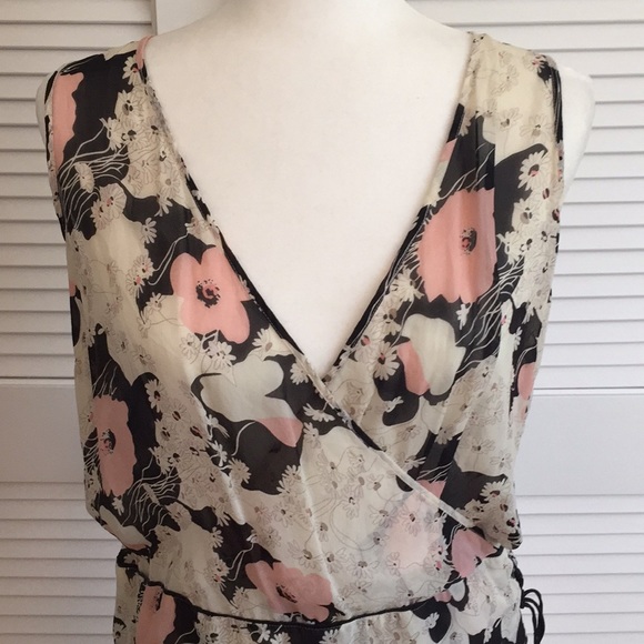 Top - Picture 2 of 5